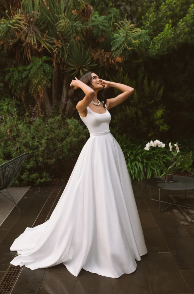 plongée dans le monde du mariage et des robes de mariée la photo de mariage par excellence